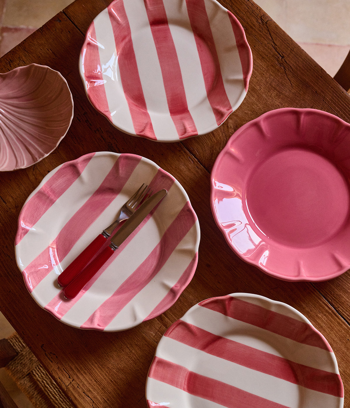 Stripe dinner plate - Dark pink 28 cm