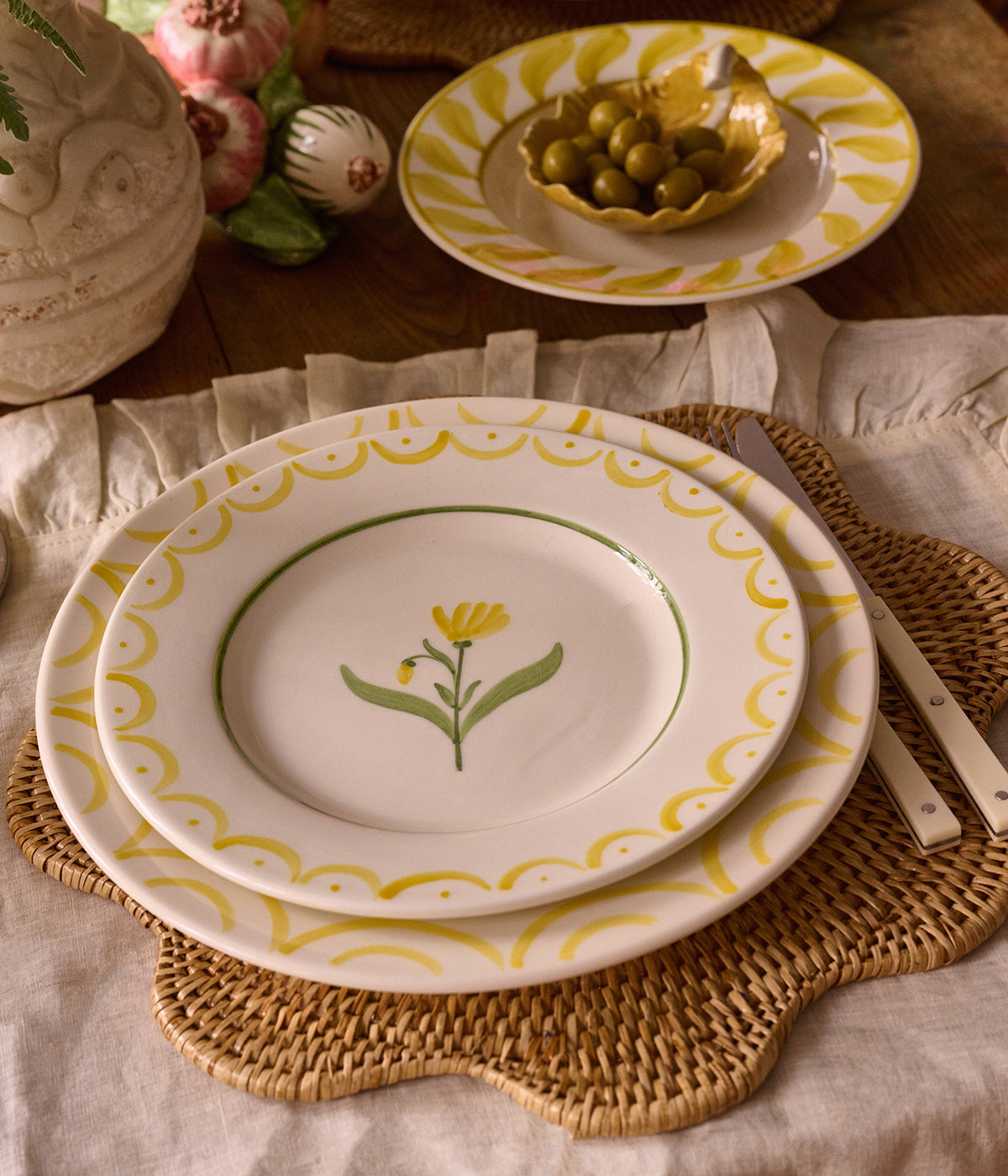 Cottage flower dinner plate - Yellow 28 cm