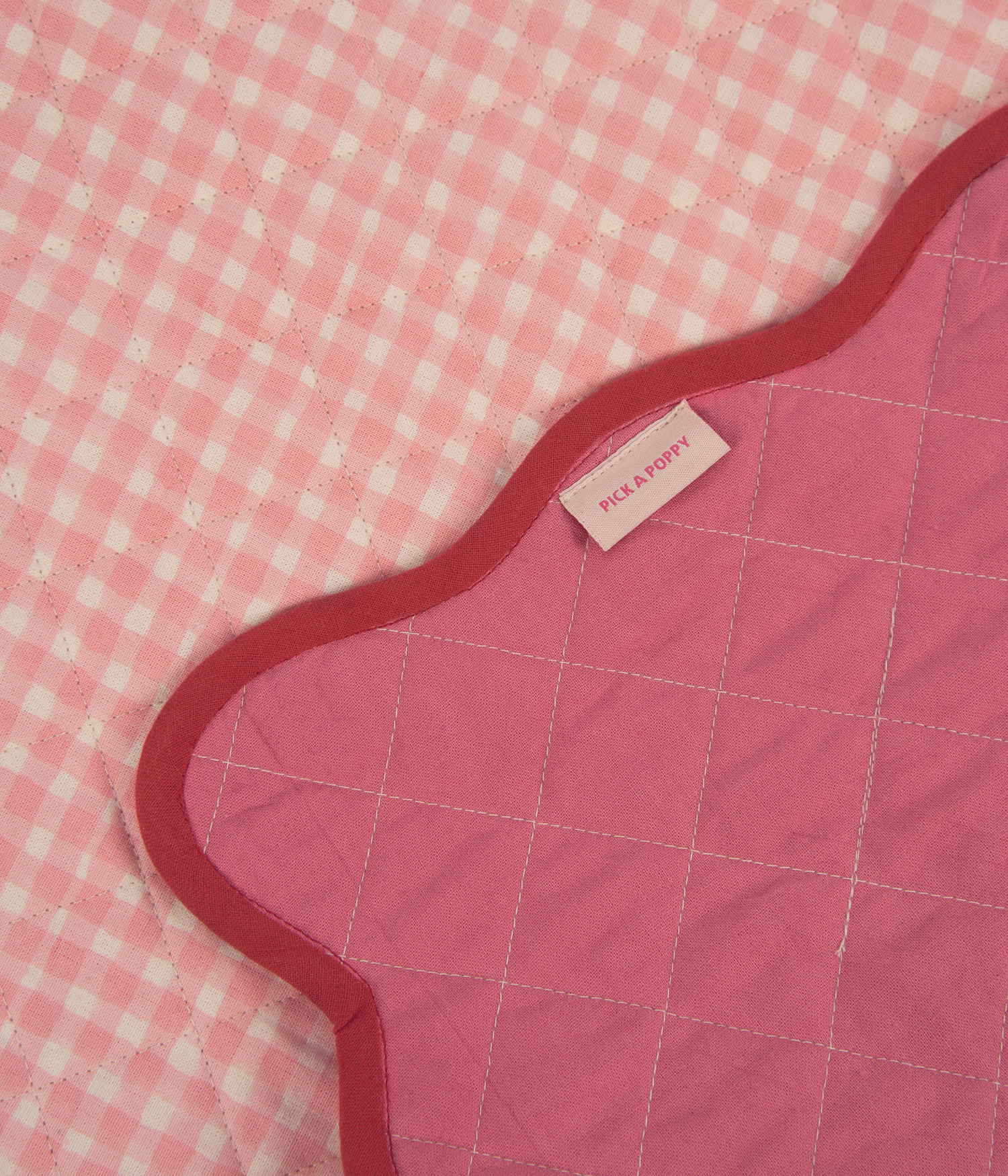 Scallop quilted placemat - Light pink 34x48 cm